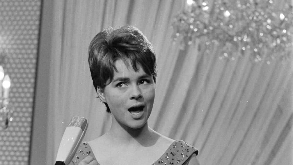 Корнелия Фробёсс (Cornelia Frobess): участница евровидения 1962 года из Германии