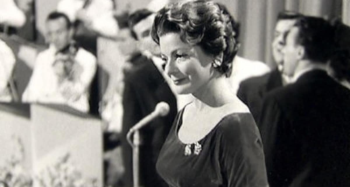 Лиз Ассия участница евровидения 1957 года из Швейцарии