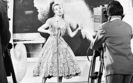 Пола Дежарден учасница евровидения 1957 года из Франции