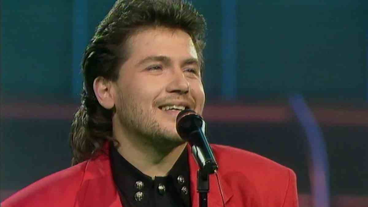 Eurovision 1990. Евровидение 1990 участники. Фото с Евровидения 1990. Чемпион Евровидение 1993.