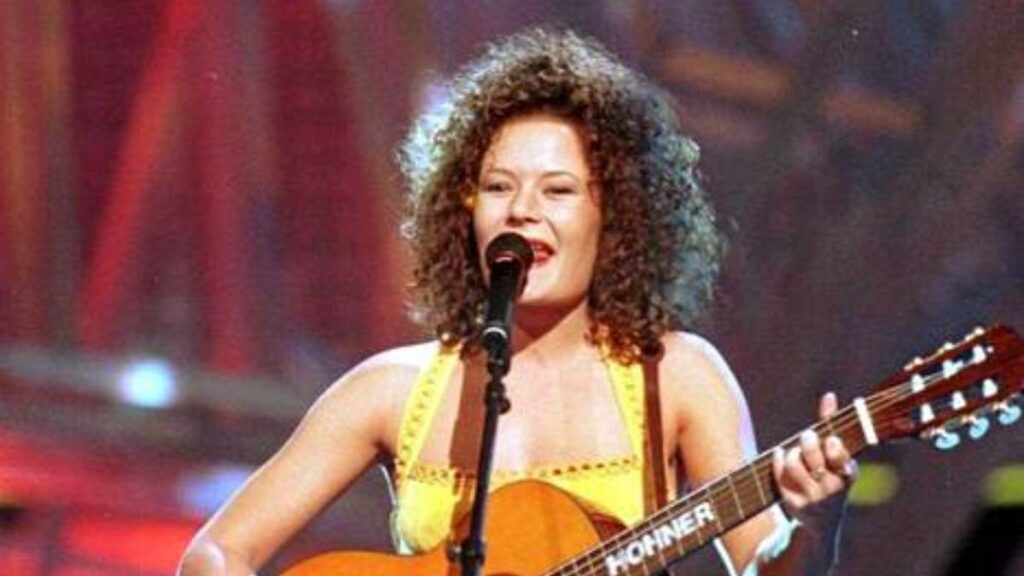 Ясмин (Jasmine): Участница Евровидения 1996 Года Из Финляндии