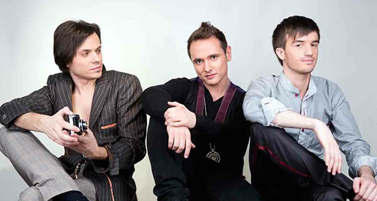 Группа ”Hotel FM”: участники Евровидения 2011 года из Румынии