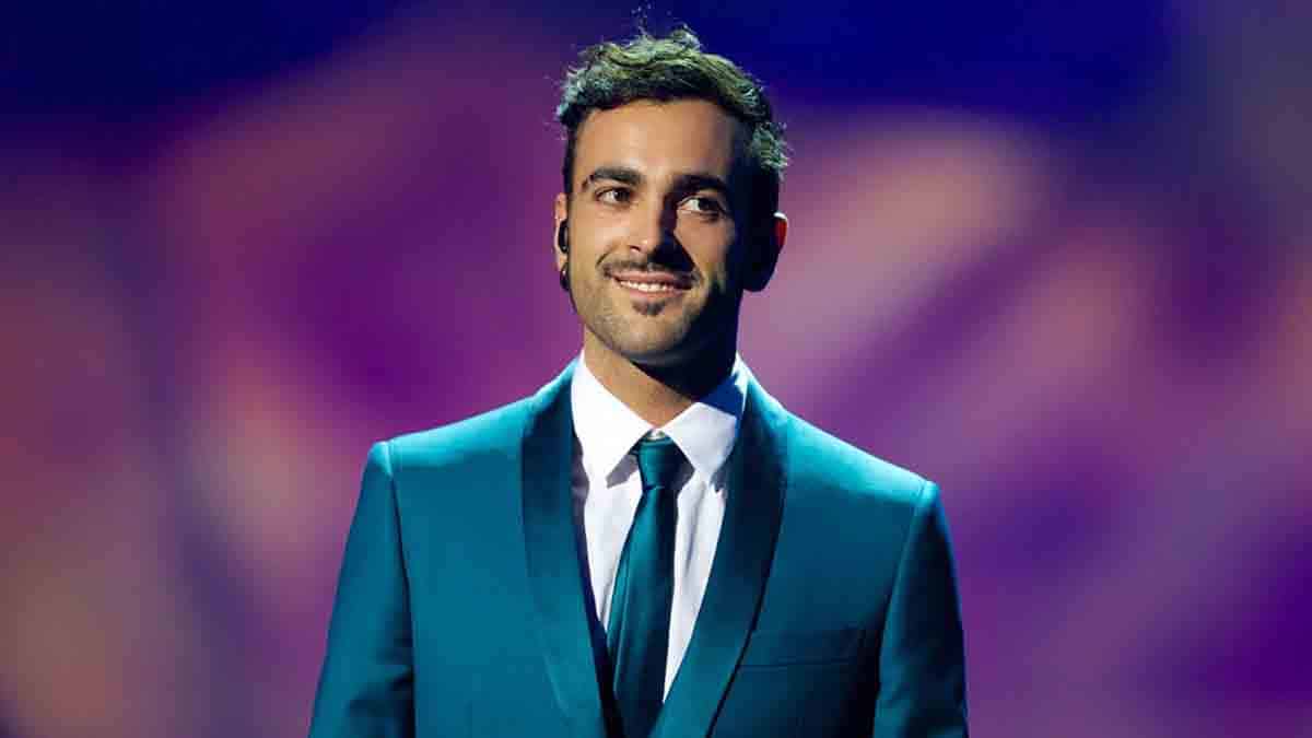 Marco mengoni. Марко Менгони Евровидение. Итальянский певец Марко Менгони. Евровидение Италия Марко Менгони 2013. Марко Менгони Евровидение 2023.