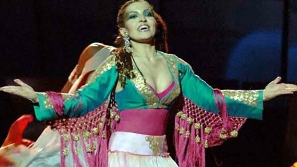 Гюльсерен (Gülseren): участница Евровидения 2005 года из Турции